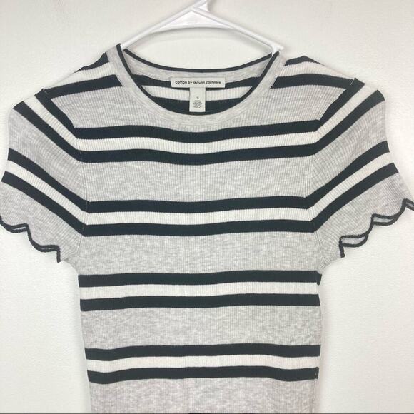AUTUMN CASHMERE Striped Scallop Edge Ribbed Baby Tee.  Size S - Picture 7 of 13